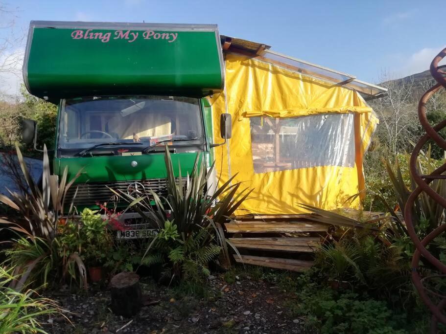 Truck & Pod Creative Nature Retreat. Bantry Eksteriør bilde